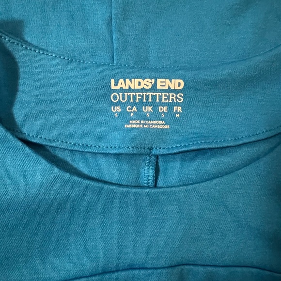 Lands End Roll sleeve tee with zipper shoulder - Picture 7 of 8